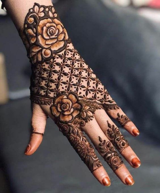 Black Mehndi Designs for Full Hands