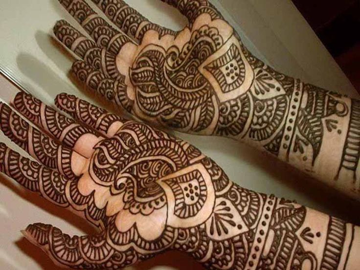 16. Marathi Full Hand Mehndi Design